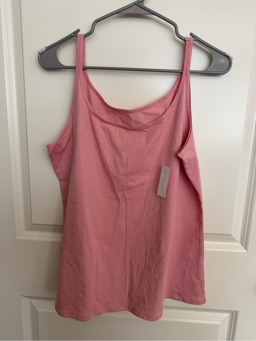 New York & Company-Women’s Pink Scoop Neck Tank Top